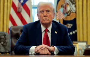 ترامب: وقعت الآن رسوما جمركية عالمية بنسبة 10% على جميع الدول